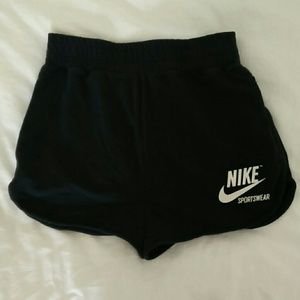 Nike High Waisted Cheeky Shorts Cotton Stretch